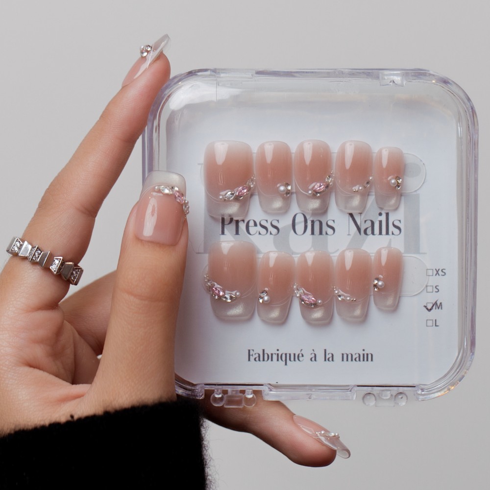 Kazinails – Perle d’Éden | Faux Ongles Transparence & Élégance Cristalline
