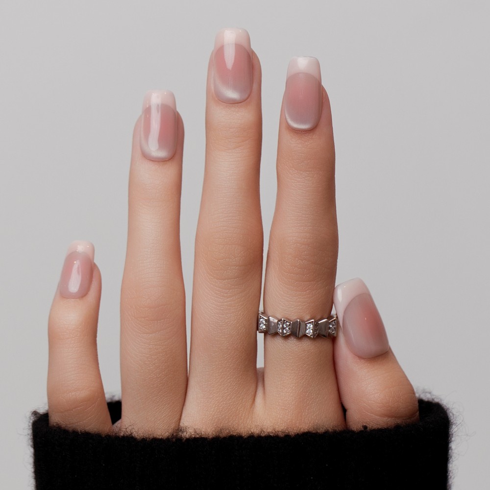 Kazinails – Rose Nacré | Élégance Naturelle & Fait Main