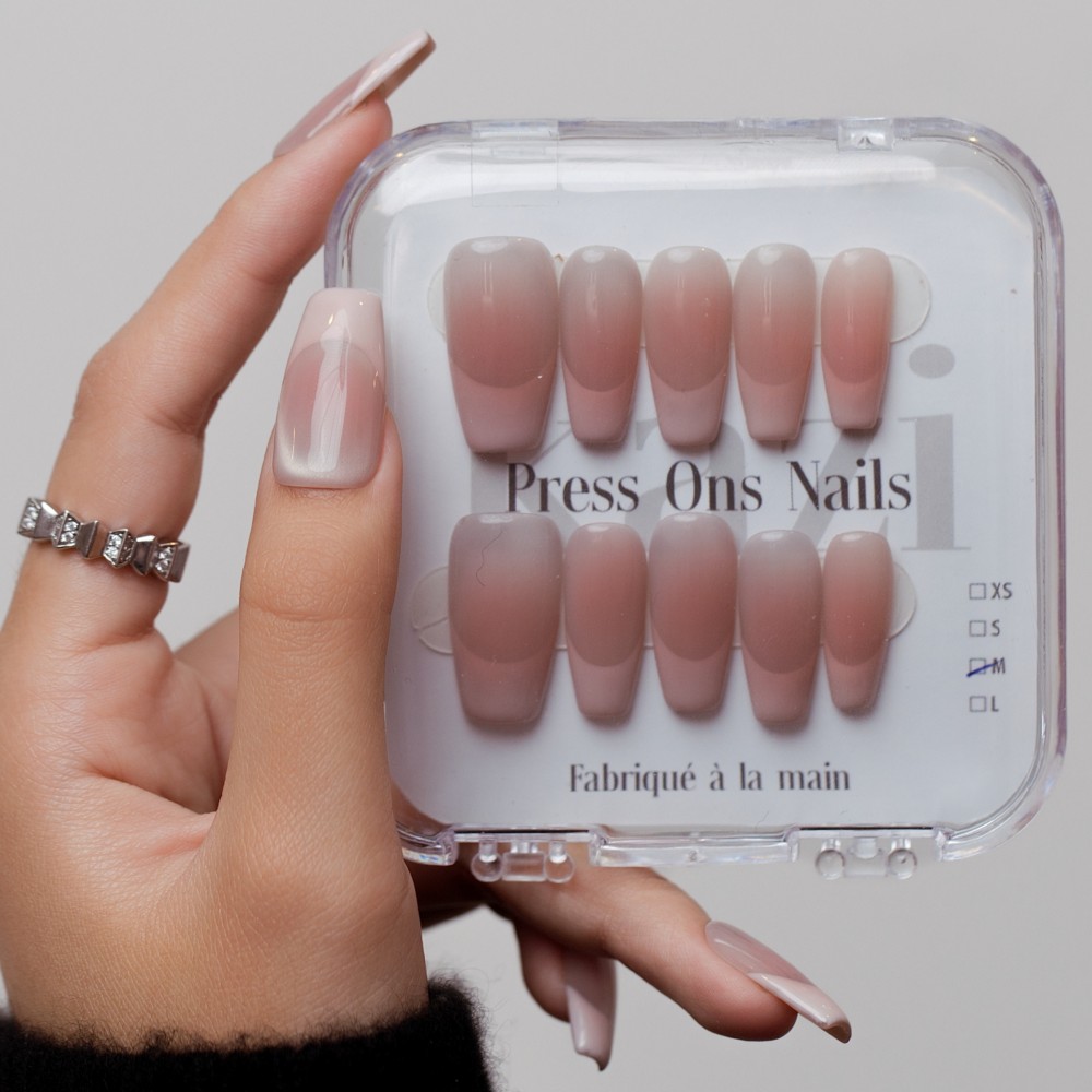 Kazinails – Rose Nacré | Élégance Naturelle & Fait Main