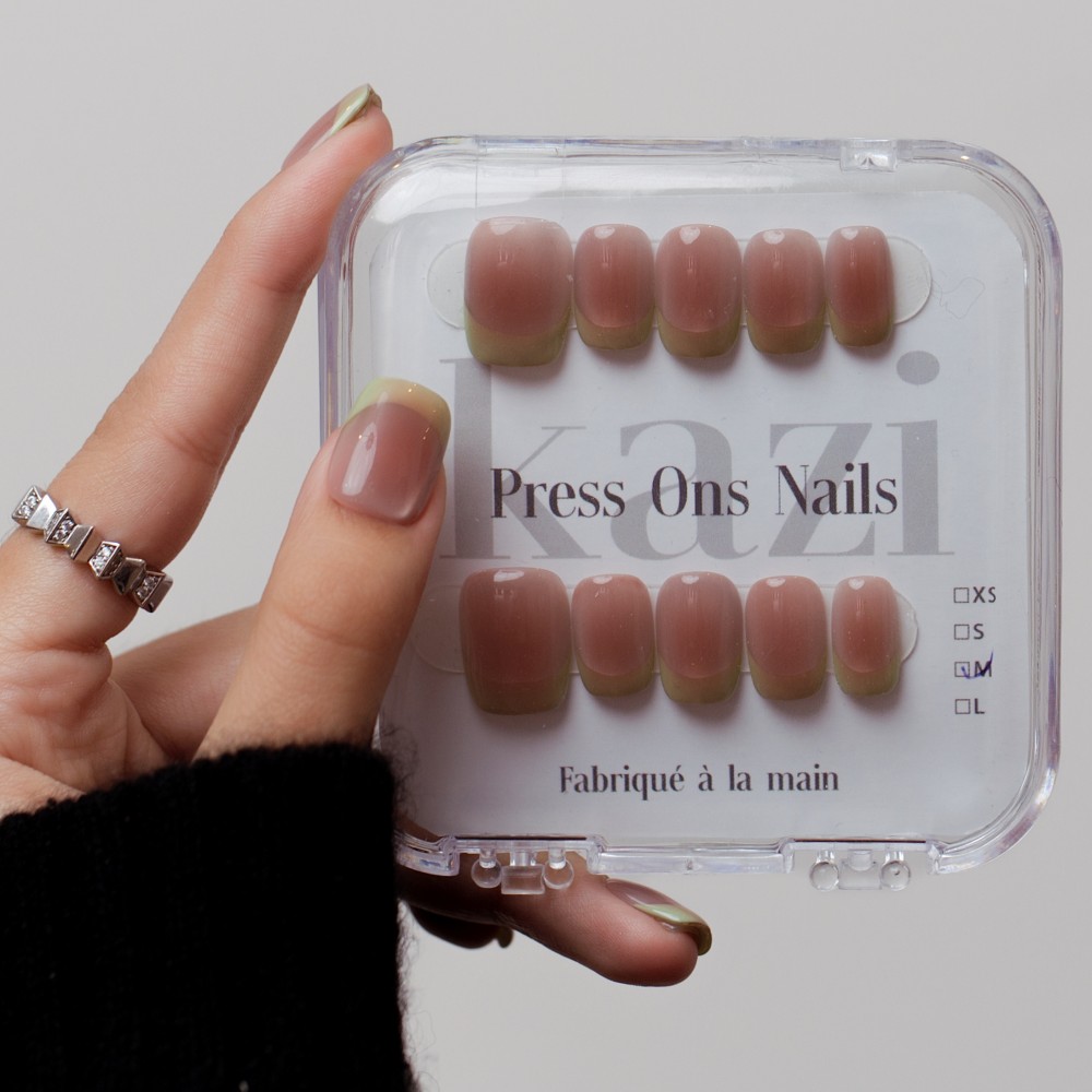 Faux ongles press-on French matcha – Nuance Matcha | Kazinails