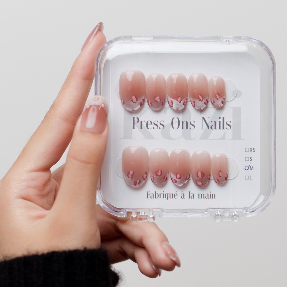 Kazinails : faux ongles faits à la main – Paris Jungle, nude & léopard