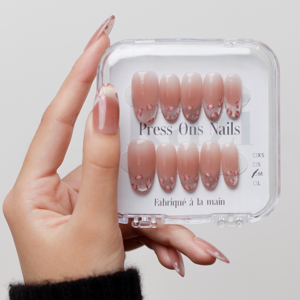 Faux ongles press-on French léopard rose – Paris Jungle | Kazinails