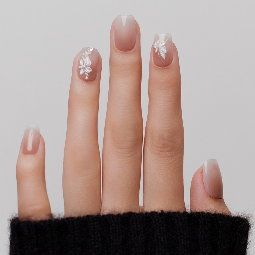 Kazinails : faux ongles faits à la main – Flore, fleurs 3D élégantes