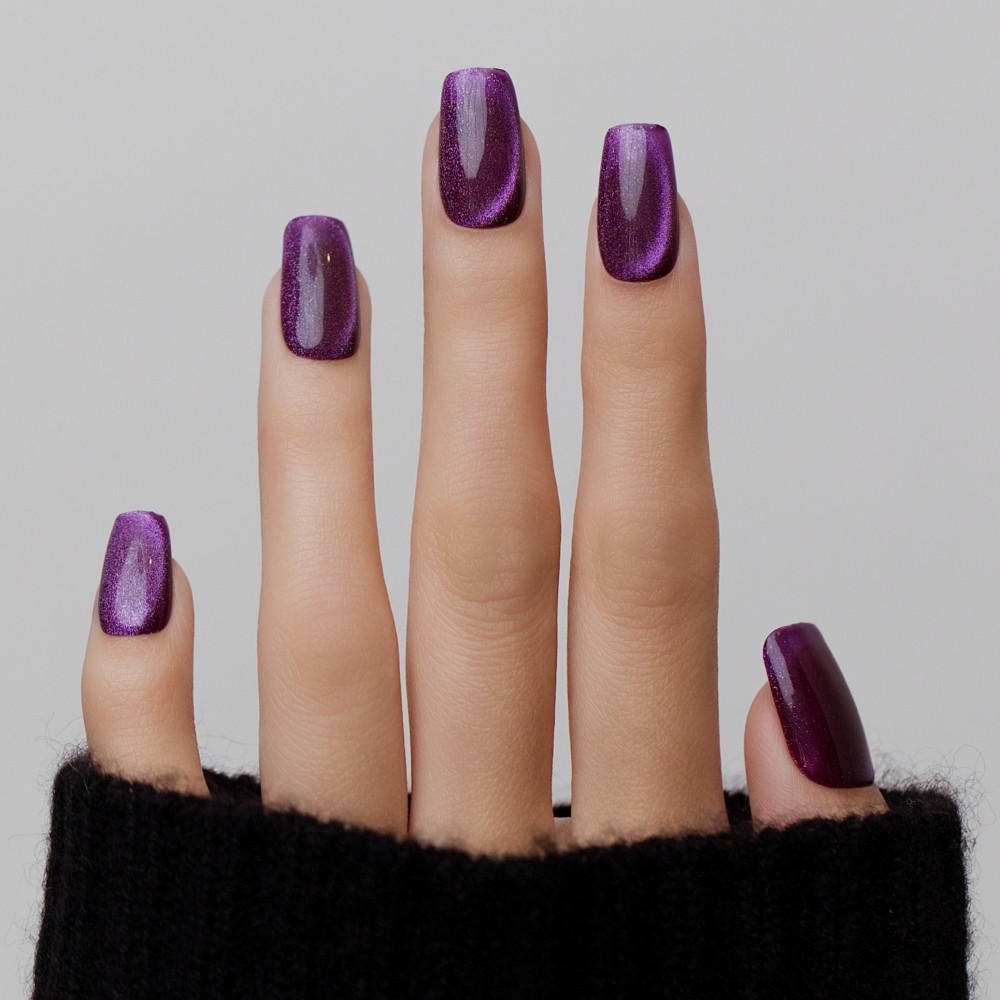 Kazinails faux ongles faits à la main – Modèle Chimère violet irisé