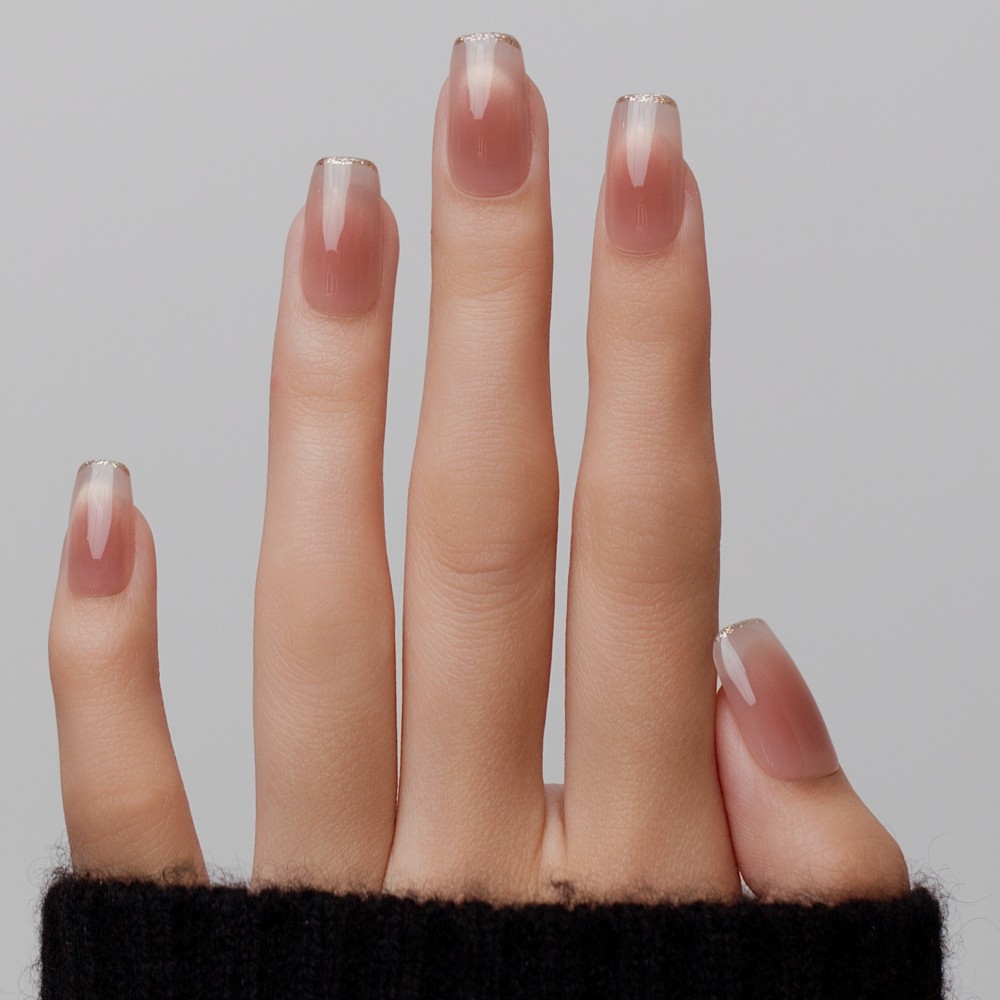 Kazinails | Éclat de Paris - Faux Ongles Élégants et Naturels