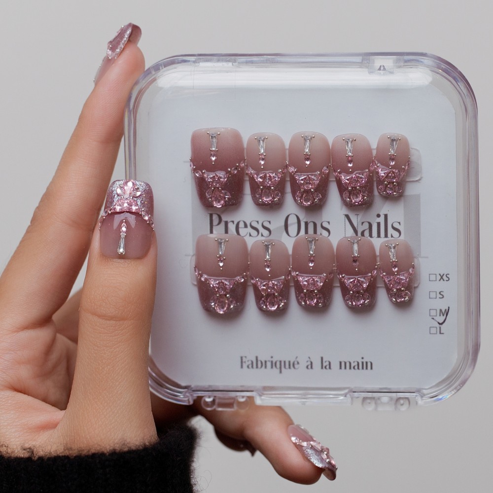 Kazianails Faux ongles faits à la main – Paradis : Élégance rose nude et cristaux argentés