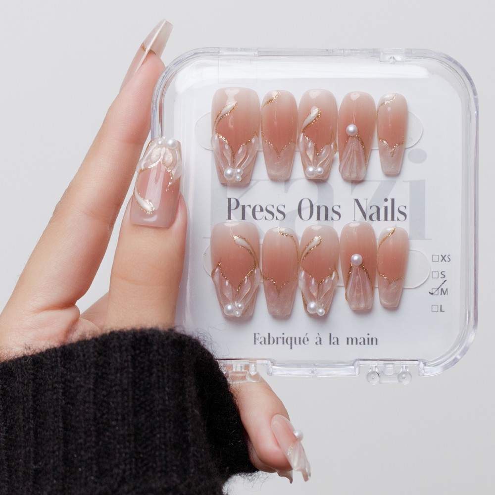 Kazinails Rêverie Glacée – Faux Ongles Bleus Givrés avec Reflets Cristallins