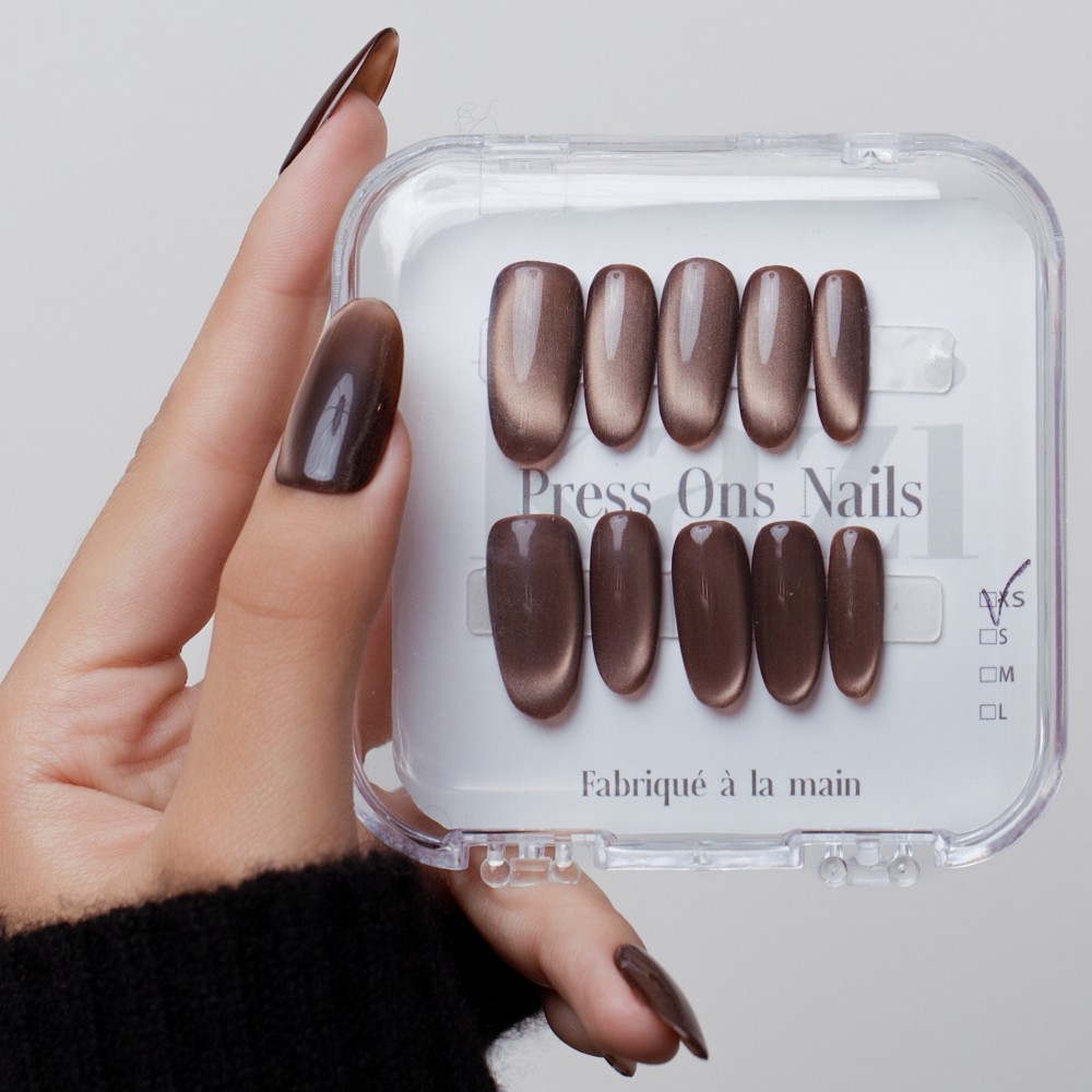 Faux ongles press-on cat eye brun – Noir Bruni | Kazinails