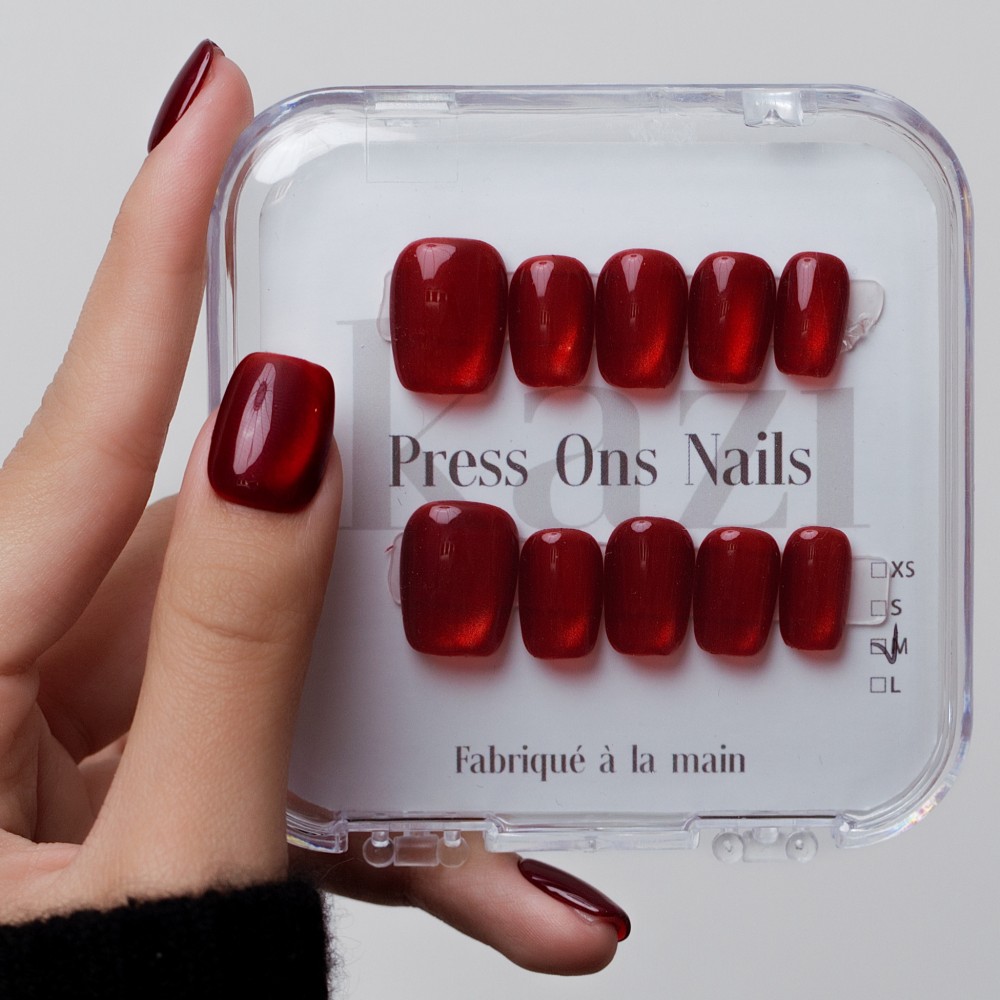 Kazinails- Faux Ongles "Rubis Royal" – Manucure Rouge Élégante et Brillante