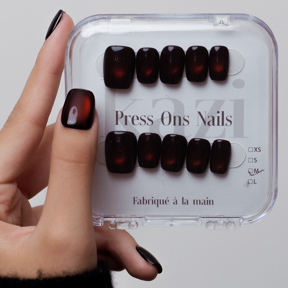 Kazinails - Faux Ongles "Tulipe Noire" – Dégradé Noir & Rouge pour une Élégance Mystérieuse