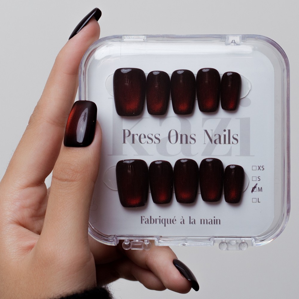 Kazinails - Faux Ongles "Tulipe Noire" – Dégradé Noir & Rouge pour une Élégance Mystérieuse