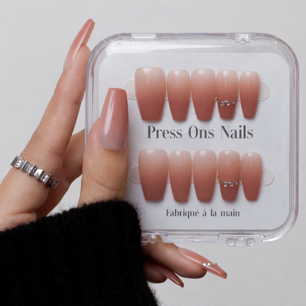 Faux Ongles Body Language : Éclat Élégant et Naturel |  Press on nails