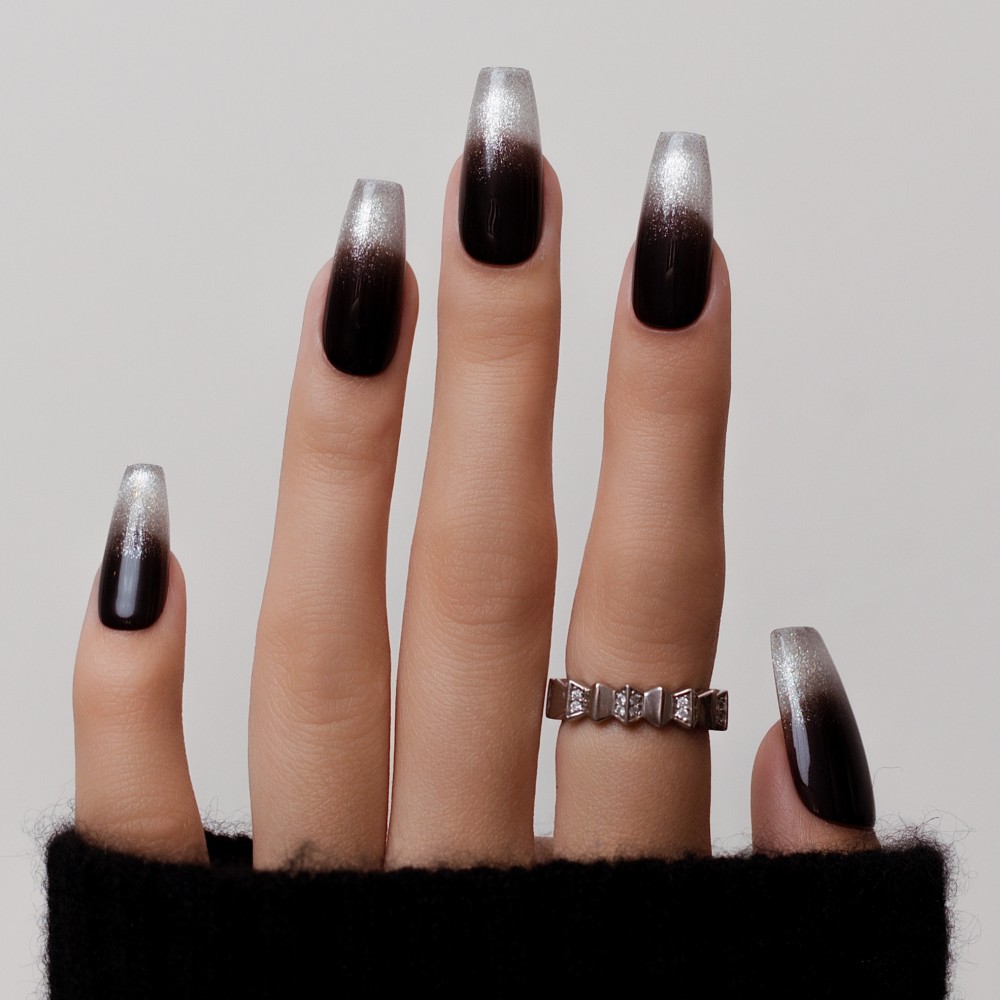 Faux Ongles Ginza Night : Nocturnal Elegance and Glamour