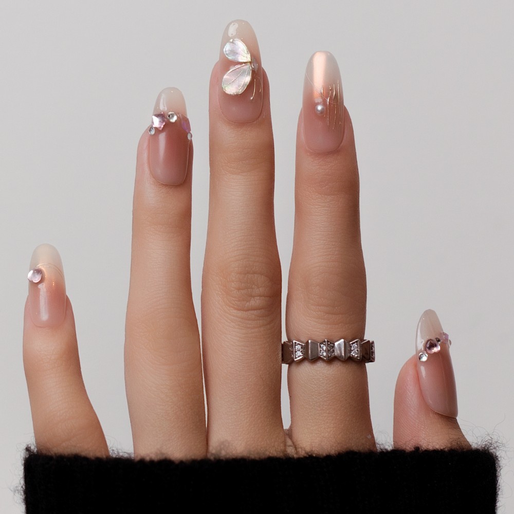 Press on nails Petite Princesse  Kazinails: Flawless, Durable, and Reusable Manicure