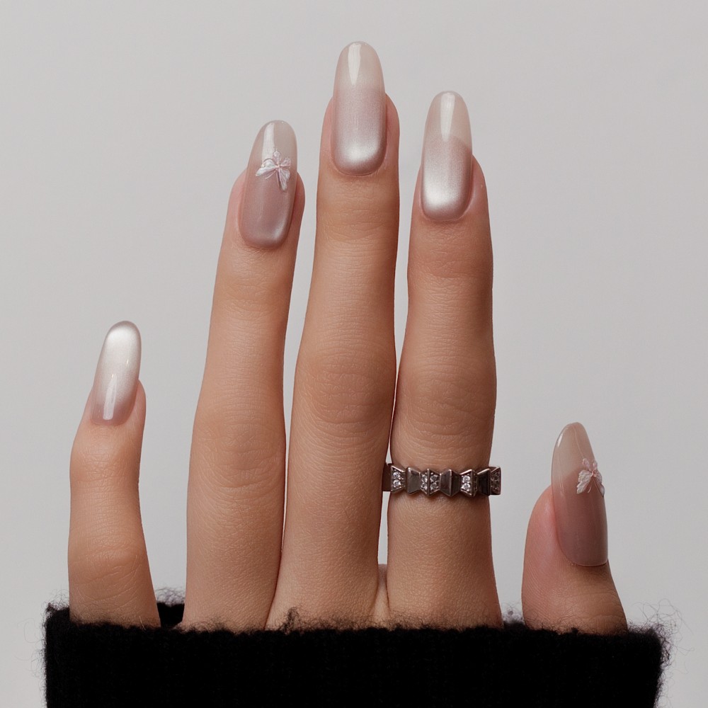Faux Ongles Spring Blossom: Une manucure soignée, durable et réutilisable