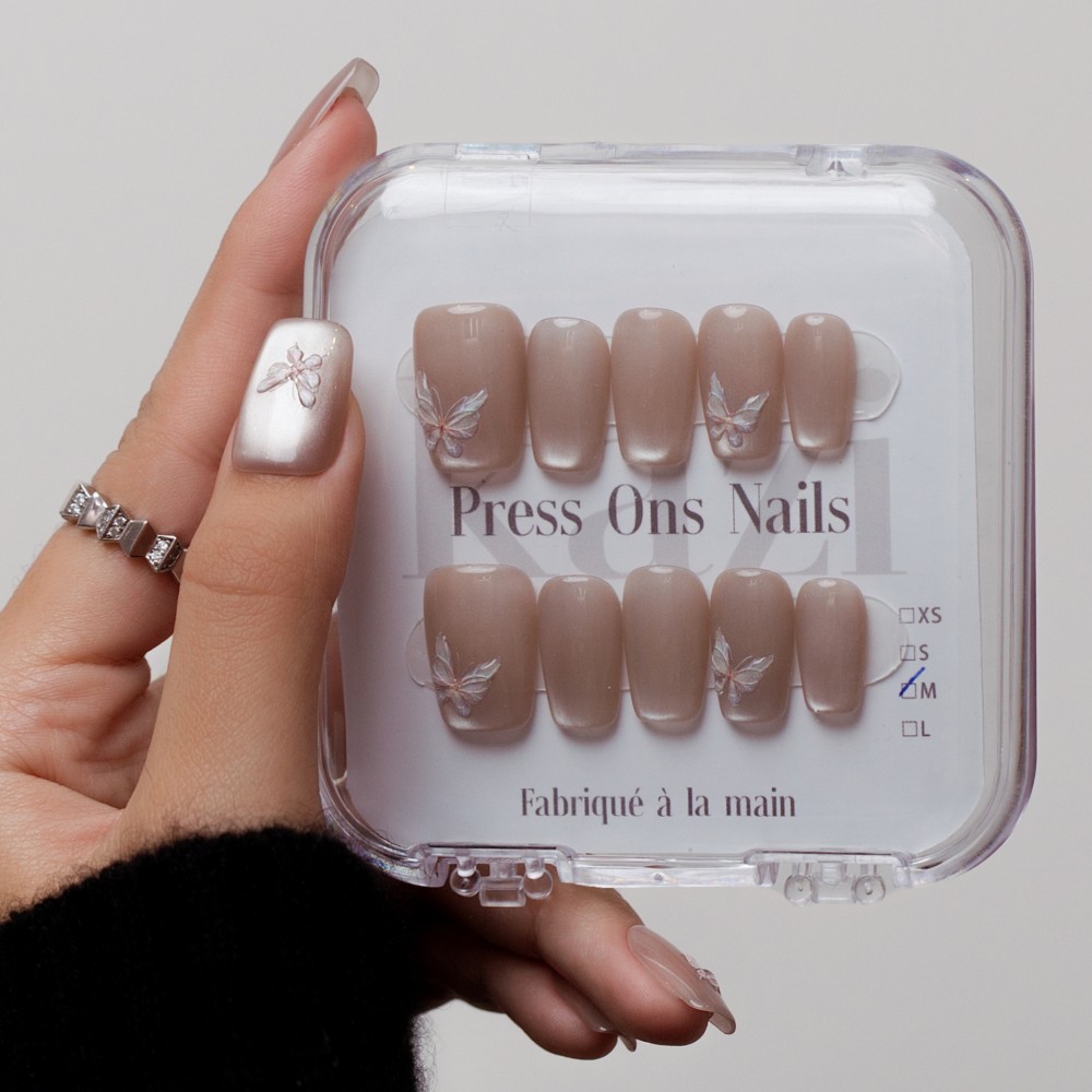 Faux Ongles Spring Blossom: Une manucure soignée, durable et réutilisable