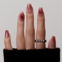 Faux Ongles Flity : Une manucure soignée, durable et réutilisable