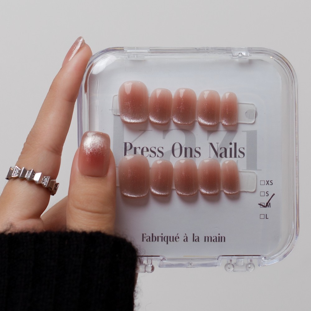 Faux Ongles First Kiss |  Faits à la main| Manucure réutilisable et durable