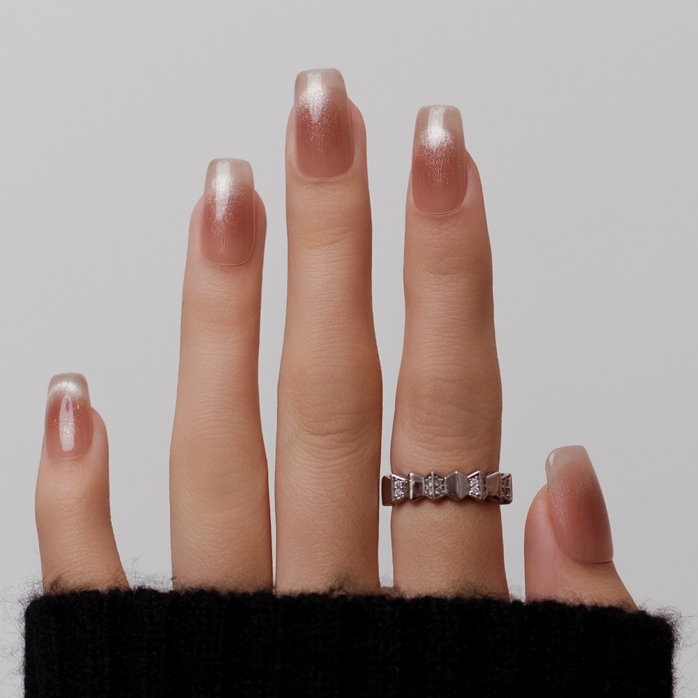 Faux Ongles First Kiss |  Faits à la main| Manucure réutilisable et durable