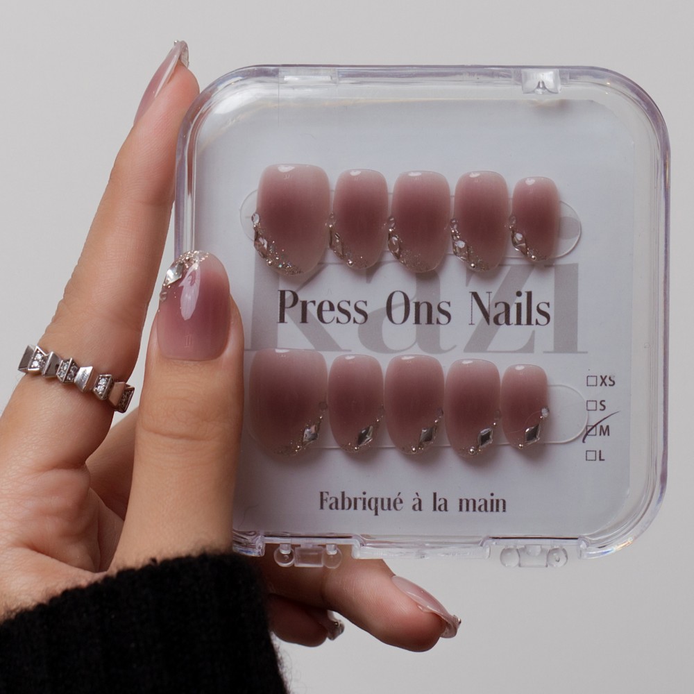 Faux Ongles Flowery | Qualité premium à prix abordable | Facilité d’application