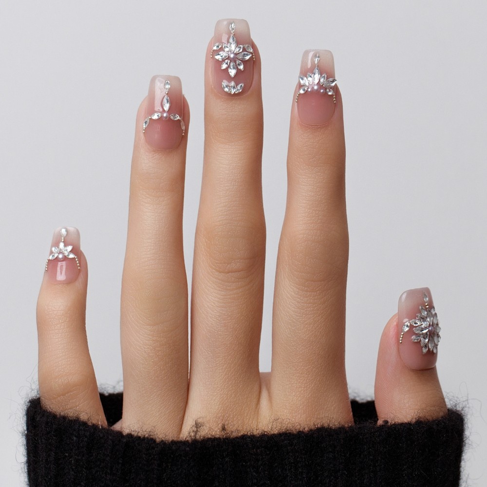 Kazianails Handmade Press-On Nails – Cristal