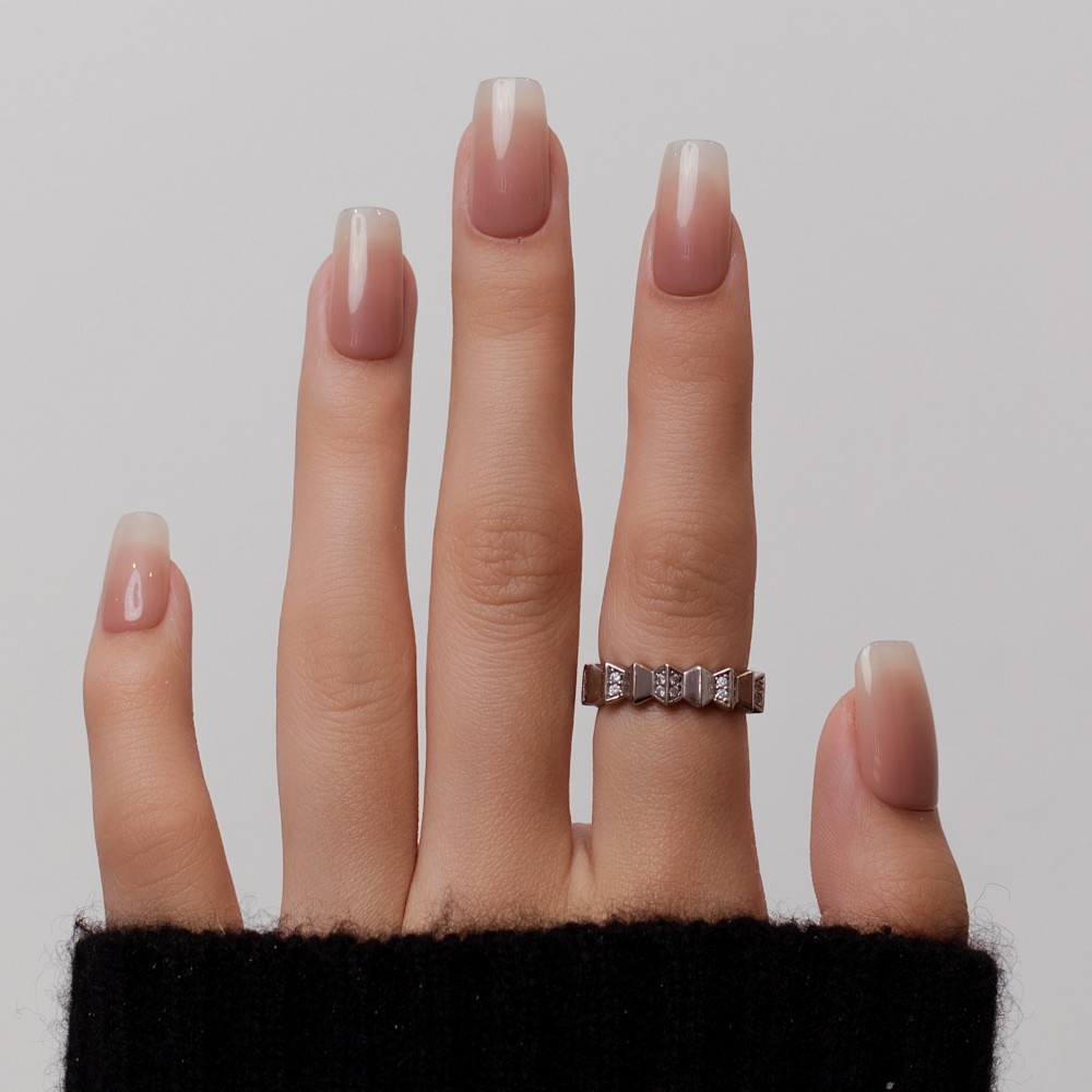 Press on nails Sweetheart  Kazinails: A neat, durable and reusable manicure