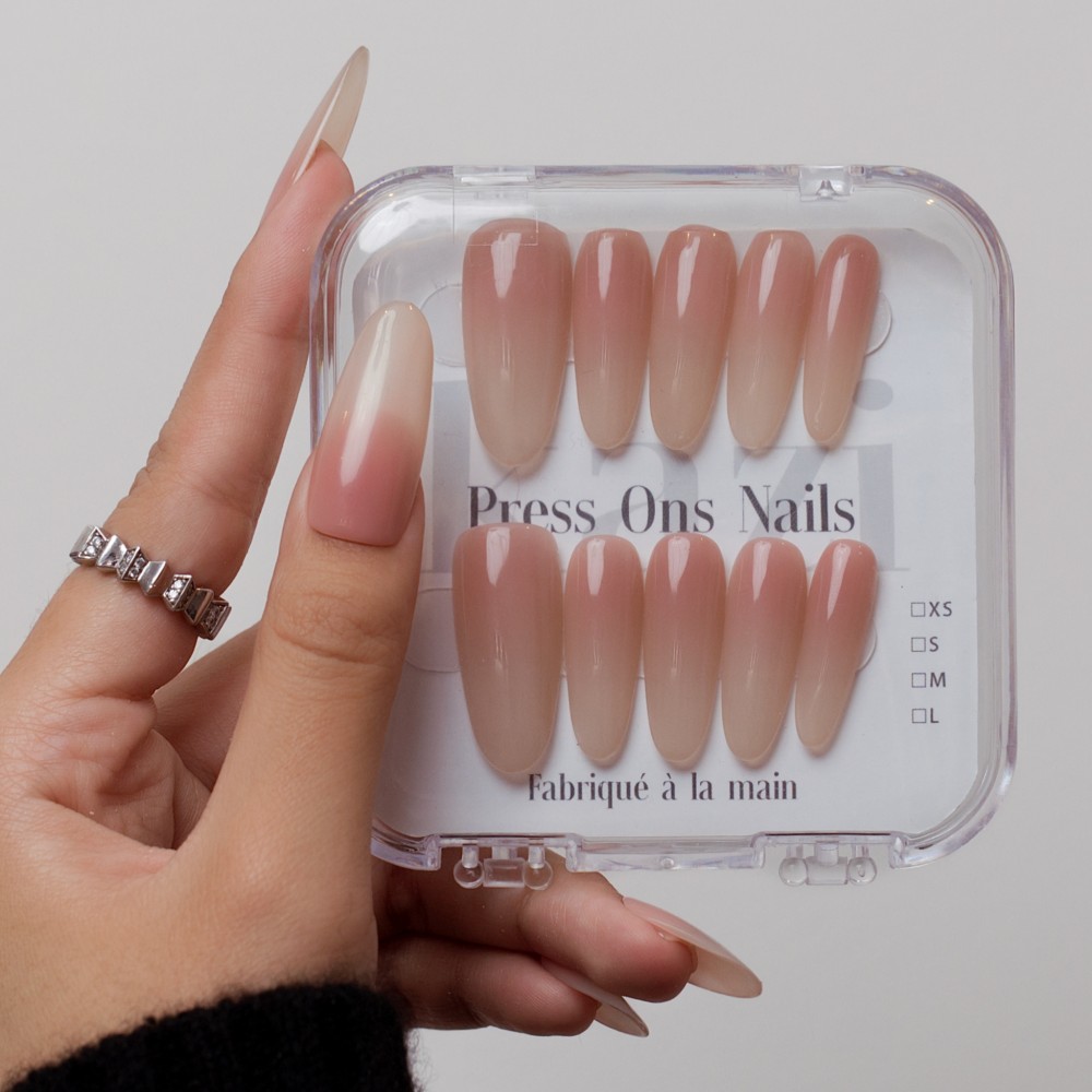 Press on nails Sweetheart  Kazinails: A neat, durable and reusable manicure