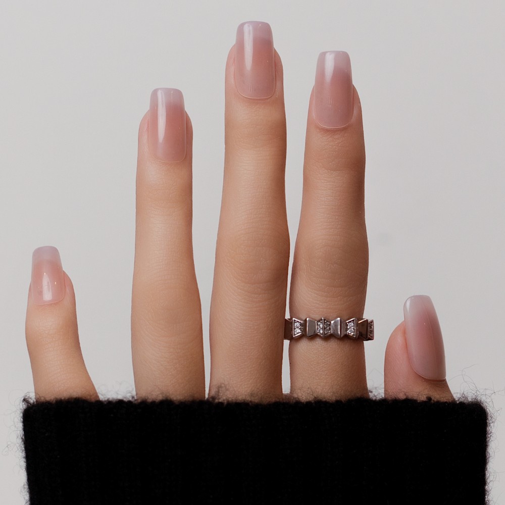 Faux Ongles Unfreeze : Une manucure soignée, durable et réutilisable