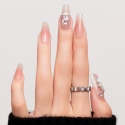 Crystal Noël