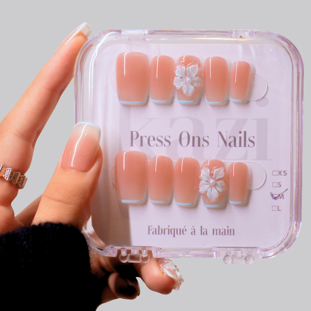 Kazinails faux ongles faits main – Modèle Baby Mint