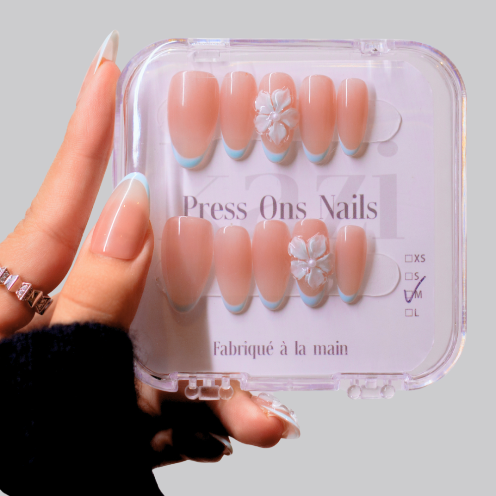 Kazinails faux ongles faits main – Modèle Baby Mint