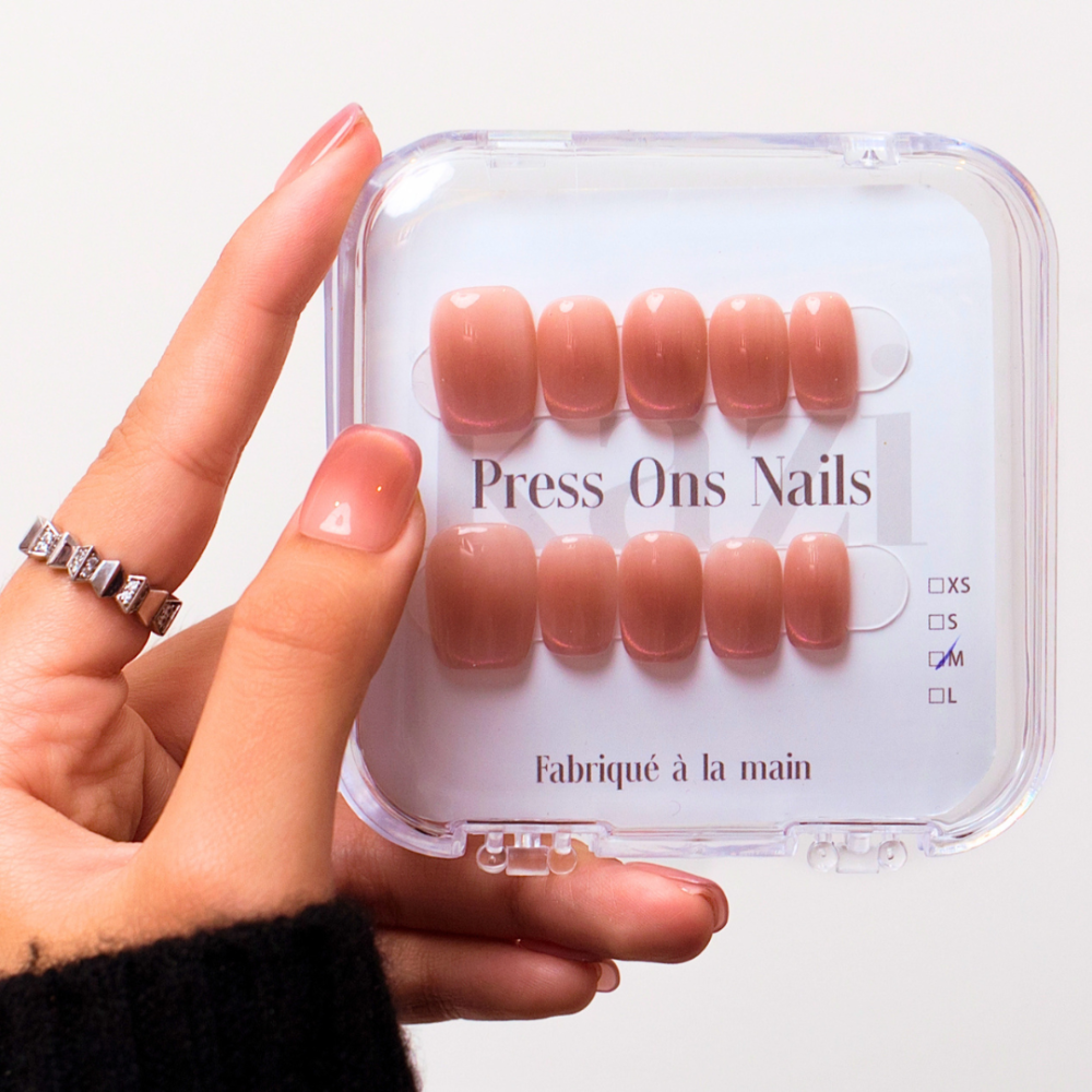 Press on nails Pitaya  Kazinails : A neat, durable and reusable manicure
