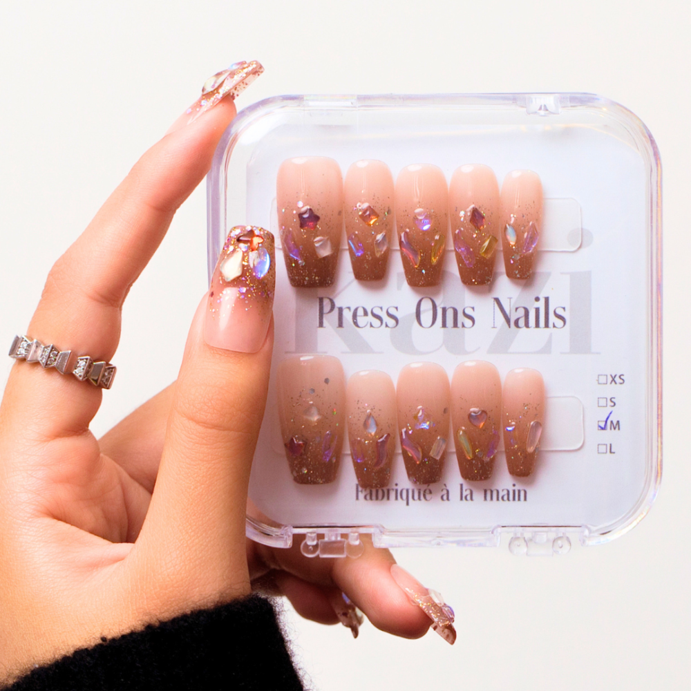 Faux Ongles Cannelle : Une manucure soignée, durable et réutilisable