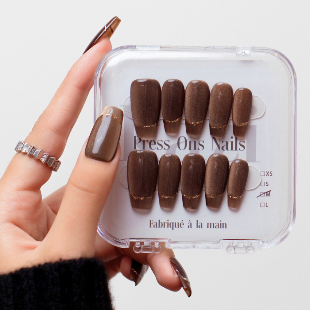 Press on nails Gold Finger  Kazinails : Easy to apply, salon-quality style