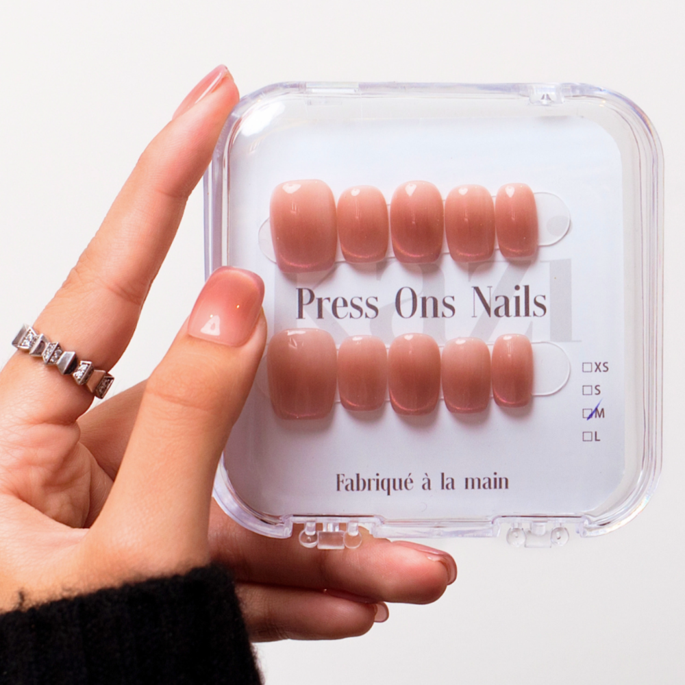 Press on nails Pitaya  Kazinails : A neat, durable and reusable manicure