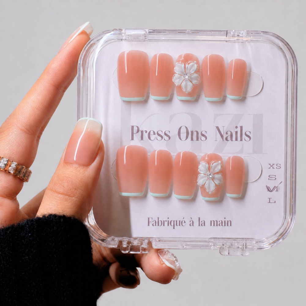 Kazinails faux ongles faits main – Modèle Baby Mint