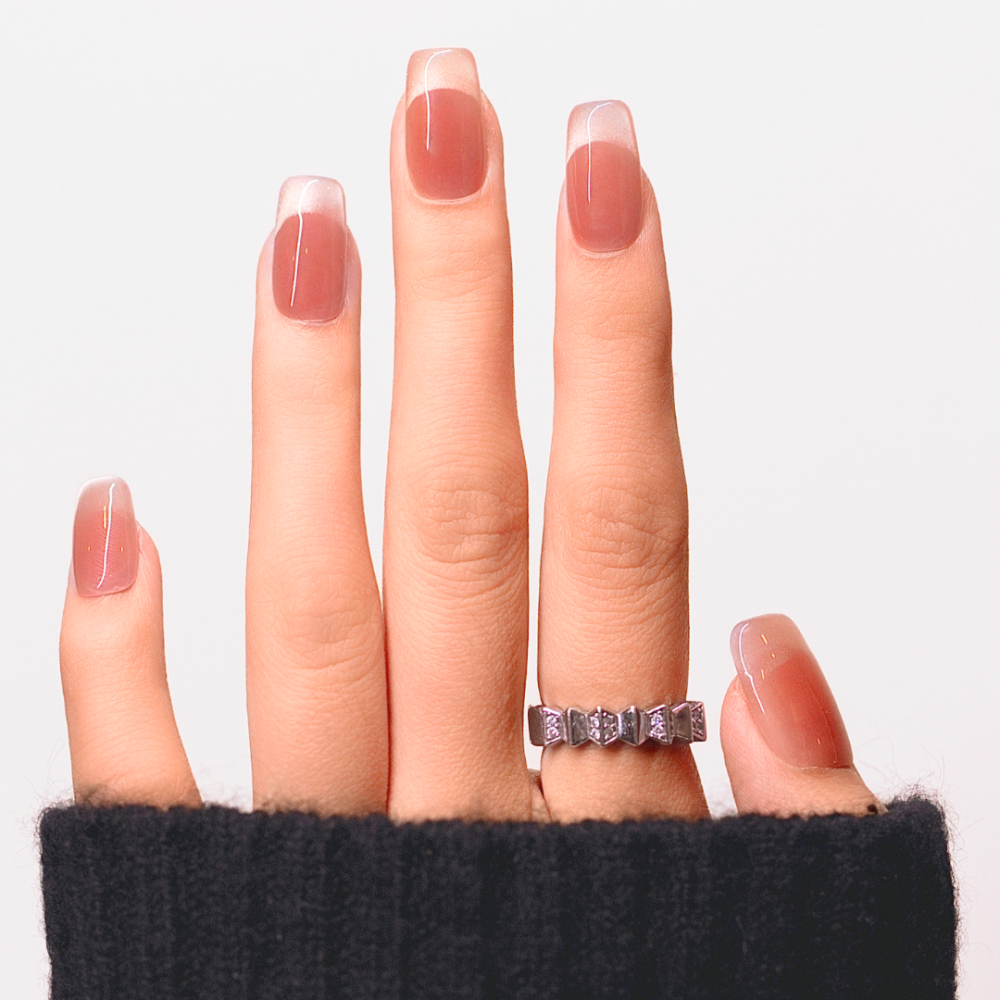 Kazinails faux ongles faits main – Modèle Nude Champagne