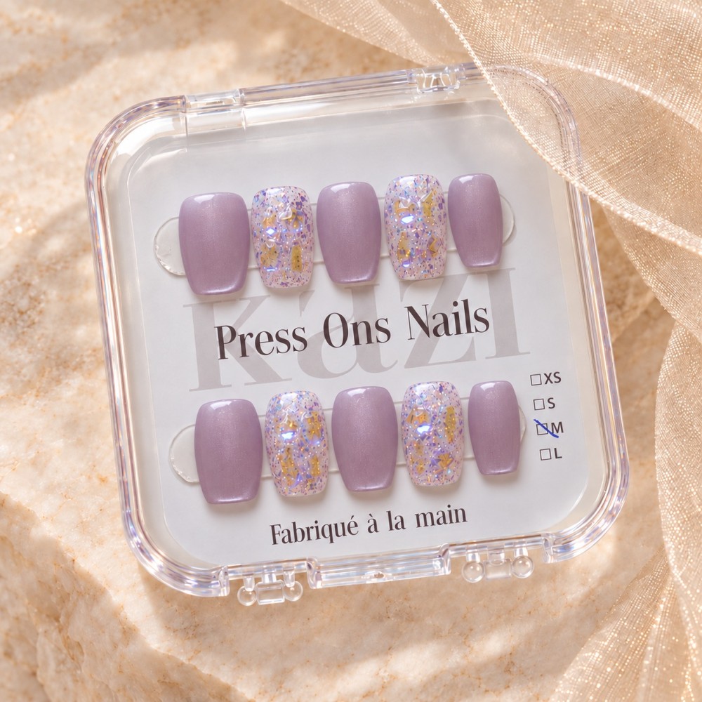 Galaxy – Press-on nails mauve et paillettes irisées | Kazinails