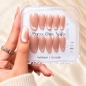 Gossip Girl – Faux ongles nude rosé cat eye | Kazinails