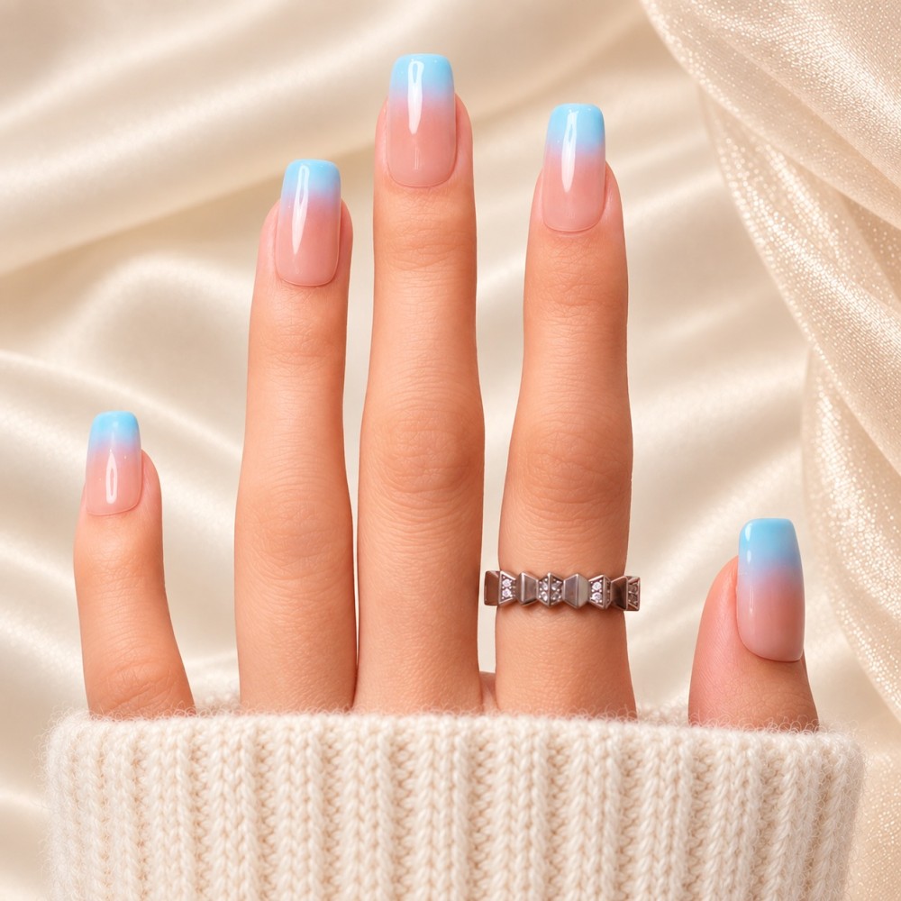 Faux ongles bleu ciel dégradé – Skyfall | Kazinails
