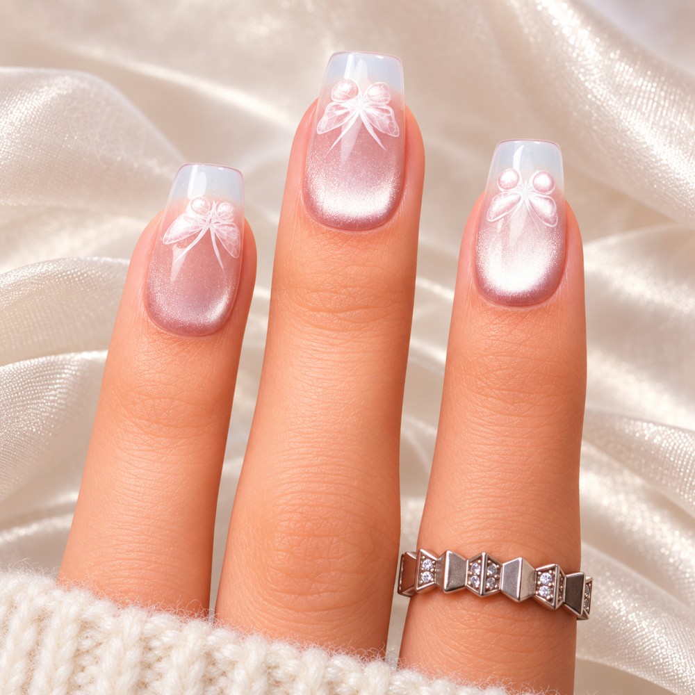 Faux Ongles Frozen Butterfly :  Qualité professionnelle à domicile.