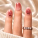 Faux Ongles Flity : Une manucure soignée, durable et réutilisable