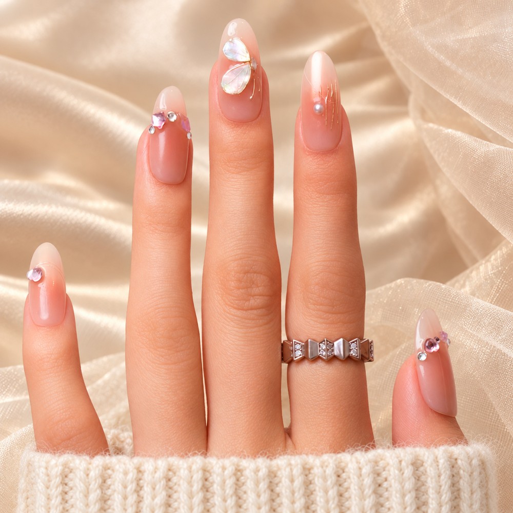 Faux Ongles Petite Princesse : Une Manucure Soignée, Durable et Réutilisable