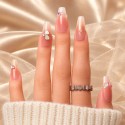 Faux Ongles Petite Princesse : Une Manucure Soignée, Durable et Réutilisable