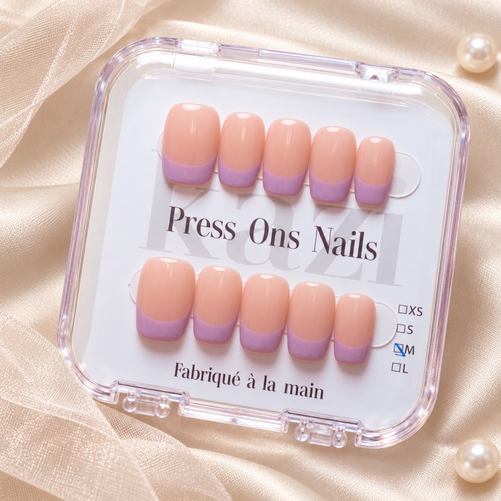 Faux Ongles Lucky Lavender: Lavande Pastel avec Design Minimaliste Moderne