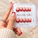 Faux Ongles Mon Louboutin : Pointe Rouge Audacieuse avec Accents Cristallins