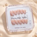 Faux Ongles Rive Gauche Élégance Minimaliste par le chic parisien