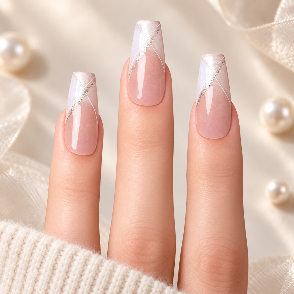 Faux Ongles Rive Gauche Élégance Minimaliste par le chic parisien