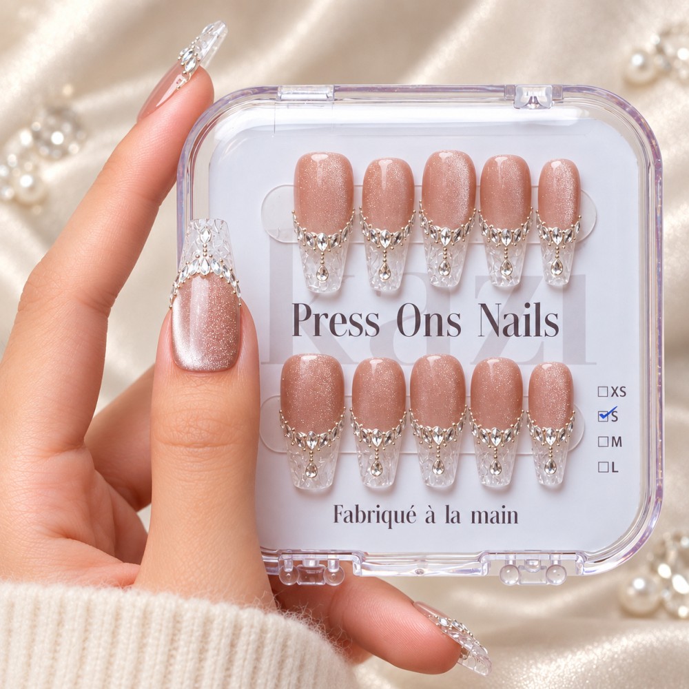 Faux Ongles Glaze | Élégance et Brillance Cristalline pour une Manucure Sophistiquée