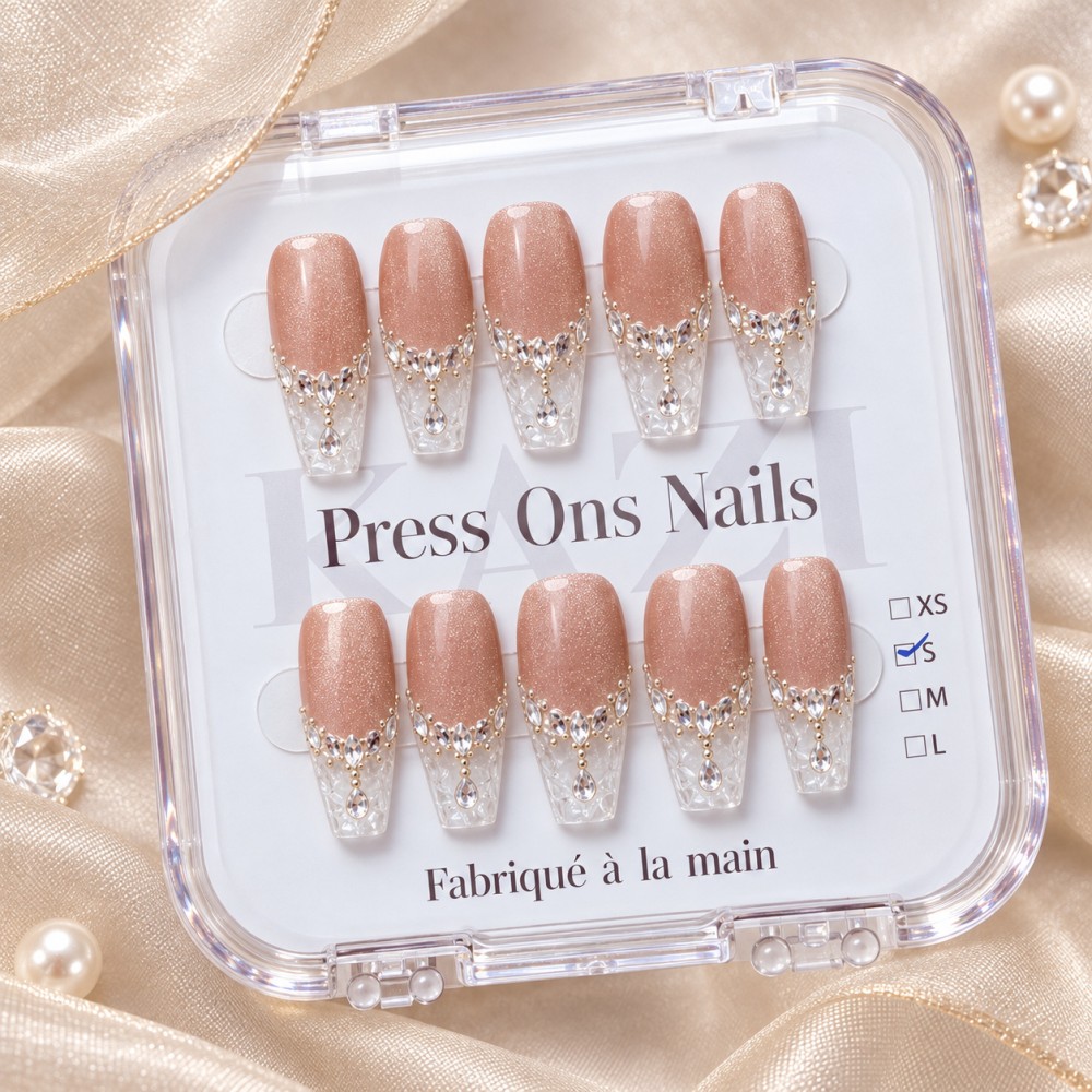 Faux Ongles Glaze | Élégance et Brillance Cristalline pour une Manucure Sophistiquée